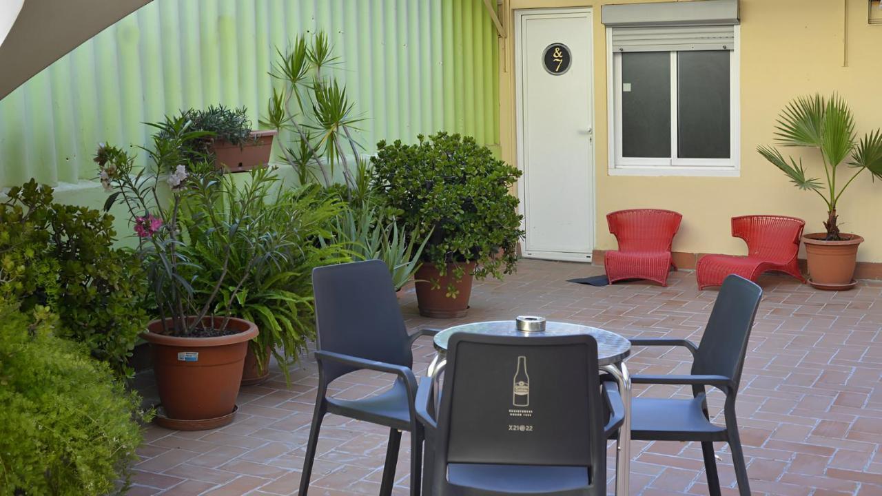 Paraiso Hostel Barcelona Exteriör bild